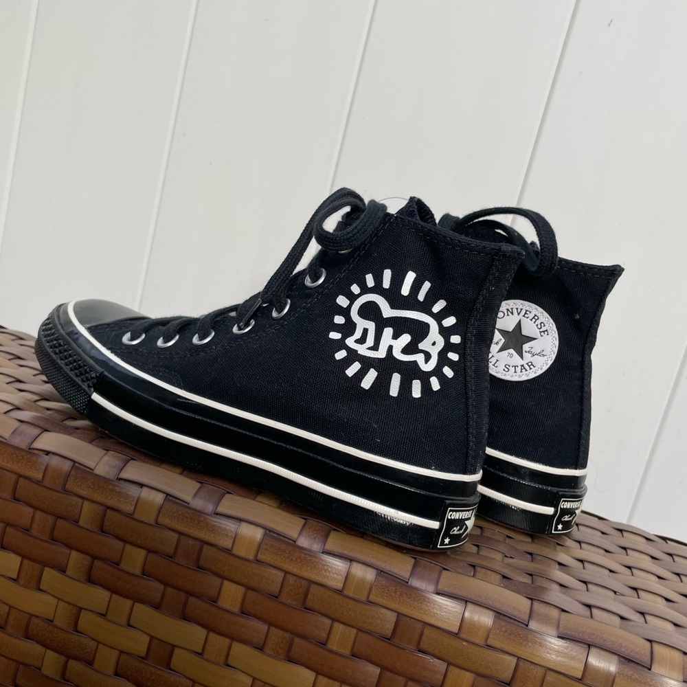 Keith Haring Sz 5.5 Black Hightop Converse (BRAND NEW) - Picture 6 of 12